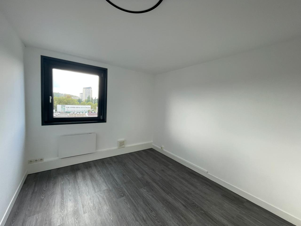 Bureau Saint-Avertin 463m² Location bureau Saint-Avertin Indre-et-Loire OLBUR2309351 16
